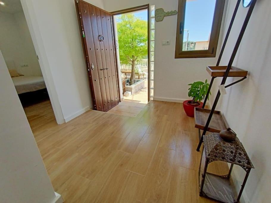 Villa Falconera Apartaments, Gandia A Las Faldas De La Montana Exterior photo