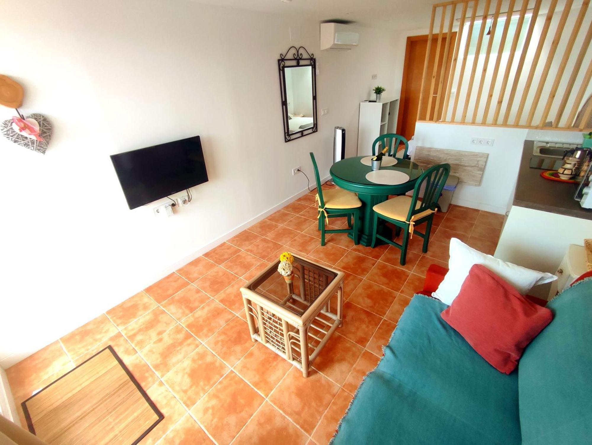 Villa Falconera Apartaments, Gandia A Las Faldas De La Montana Room photo