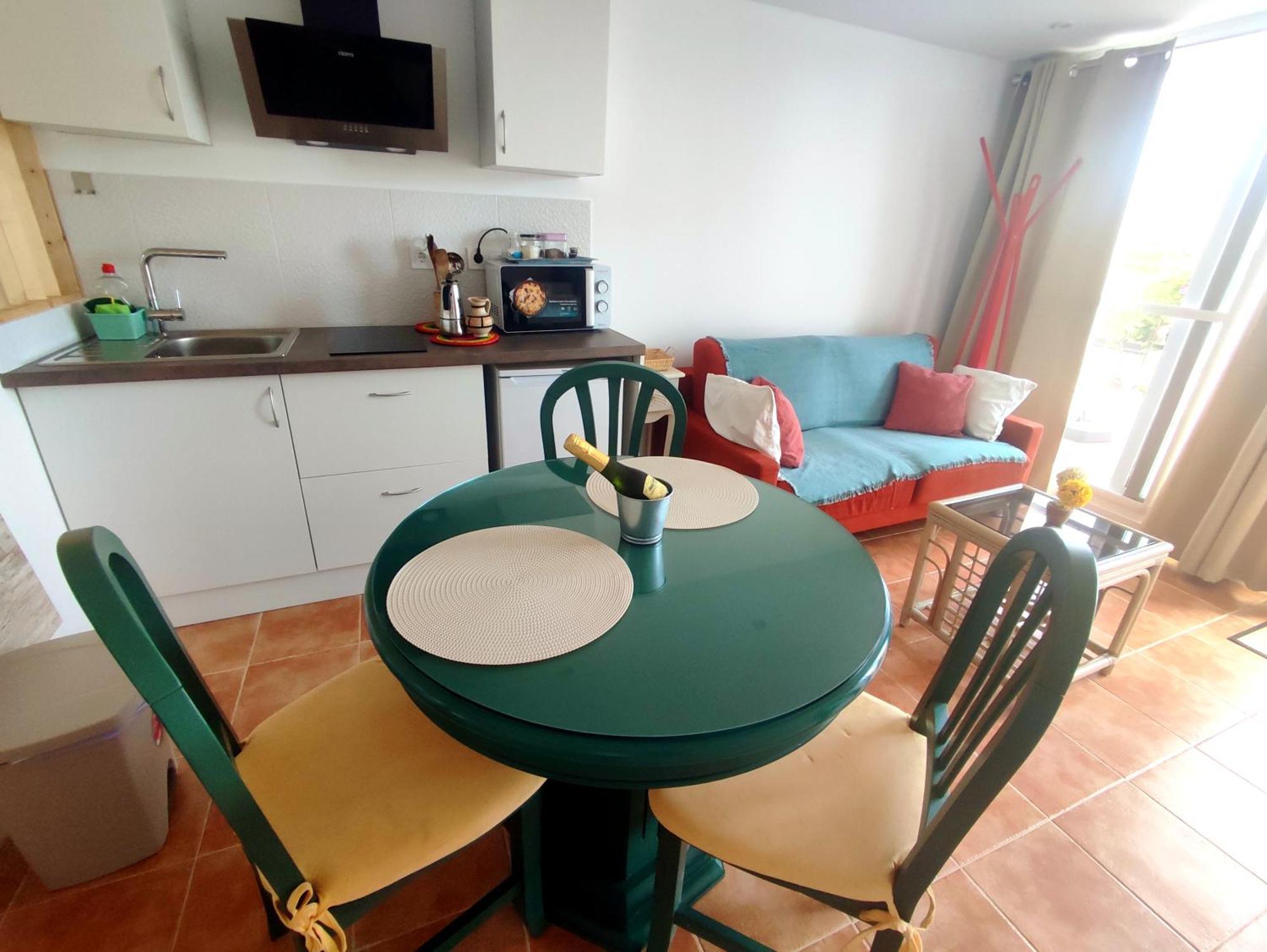 Villa Falconera Apartaments, Gandia A Las Faldas De La Montana Room photo